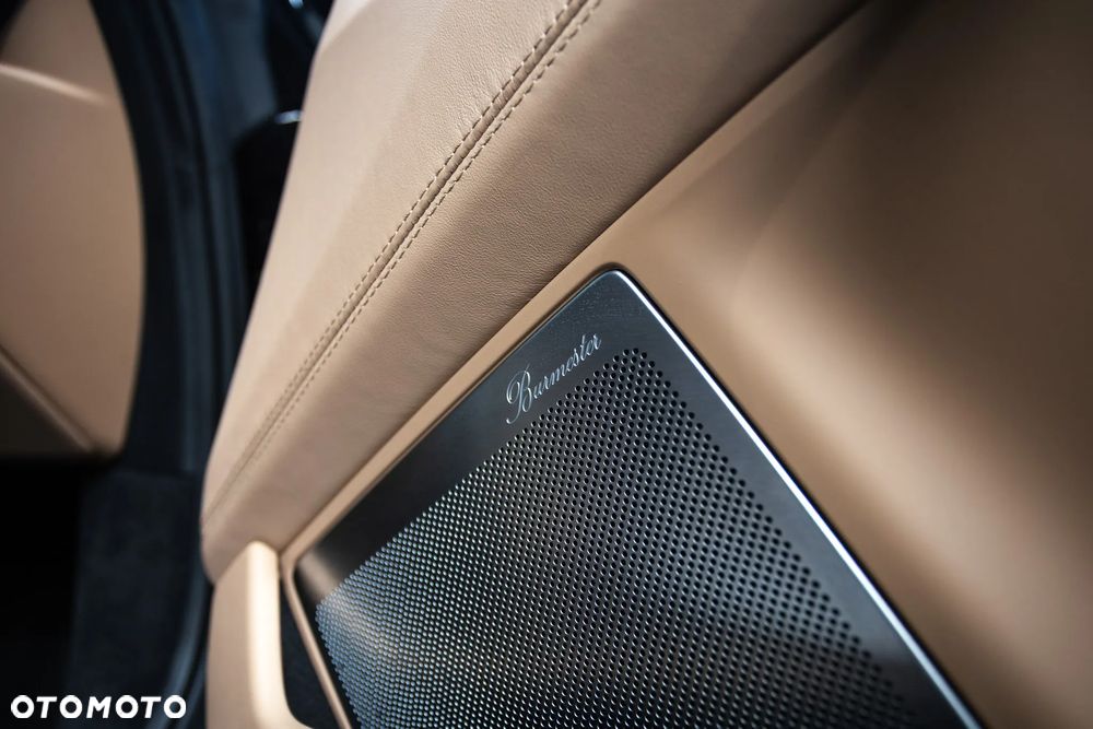 Porsche 911 Turbo S - 38