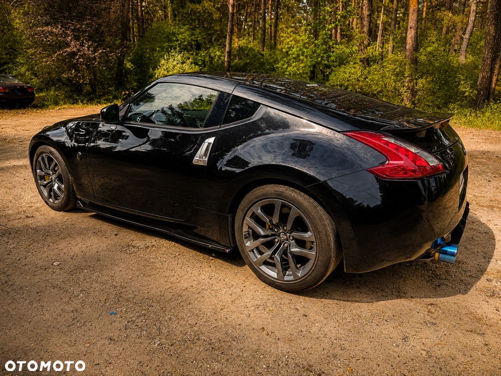 Nissan 370 Z 3.7 V6 Premium - 8