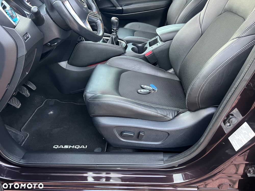 Nissan Qashqai 1.6 DIG-T Tekna - 8