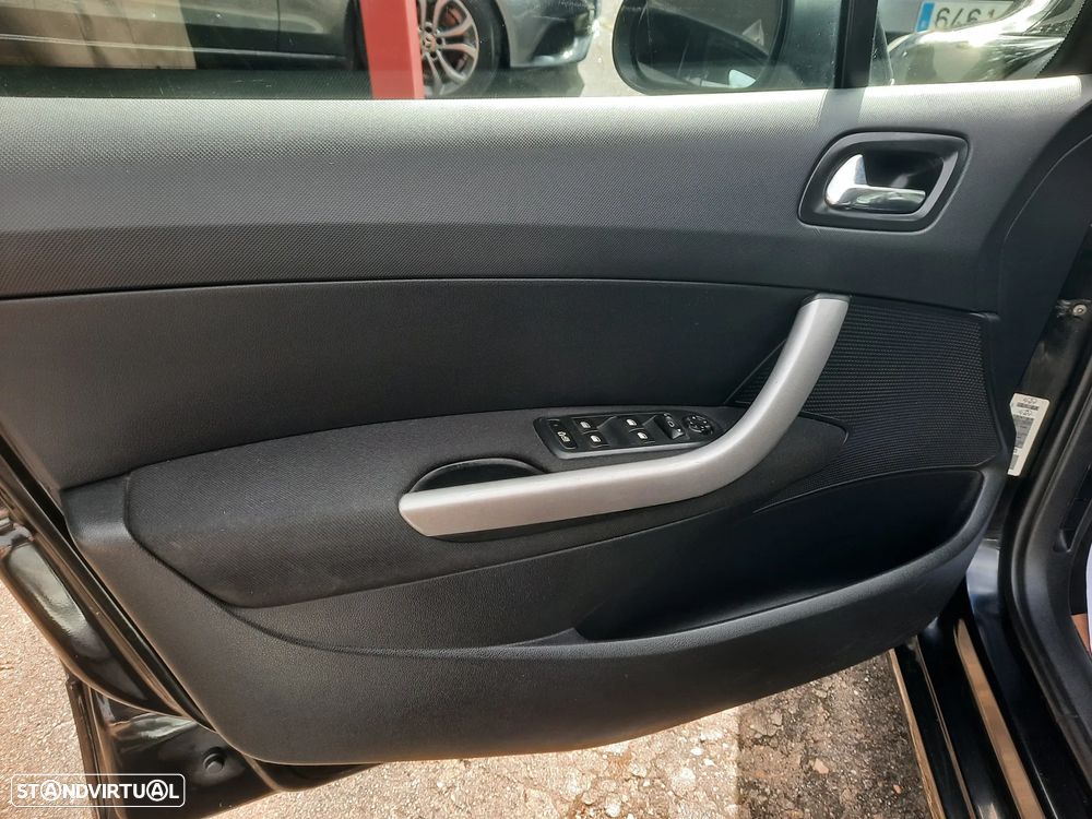 Peugeot 308 1.6 HDi Sport - 14
