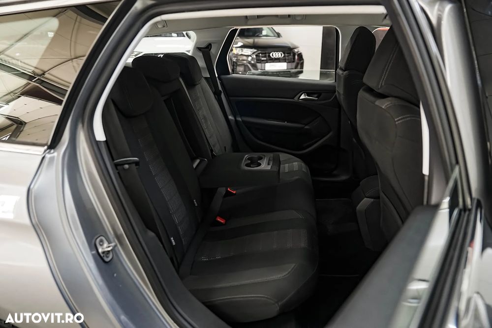 Peugeot 308 PureTech 110 Stop & Start Style - 10