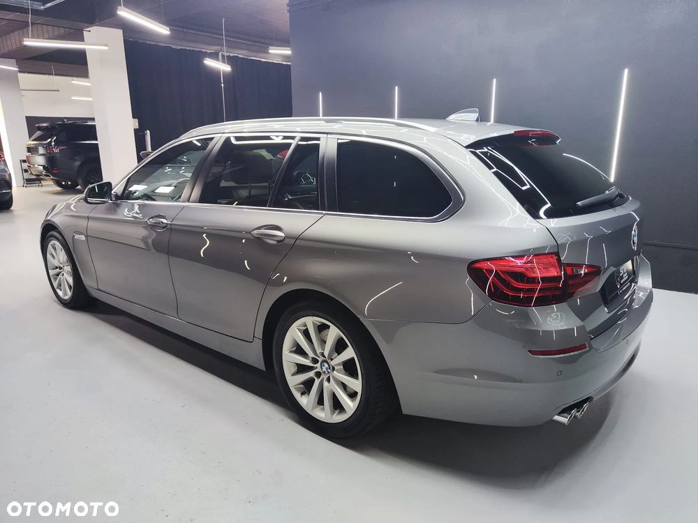 BMW Seria 5 520d Touring - 6