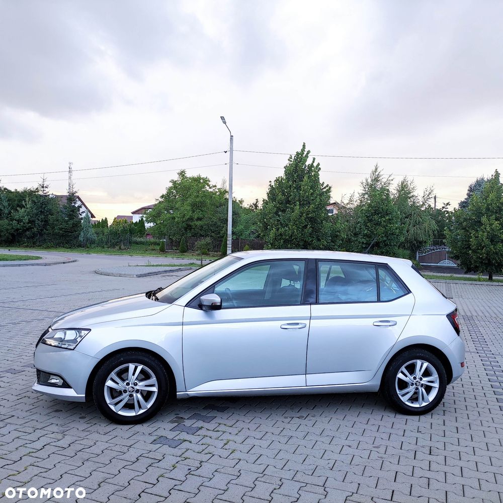 Skoda Fabia - 2
