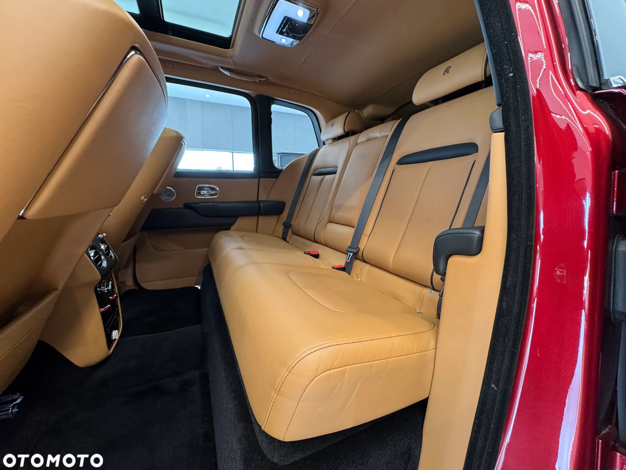 Rolls-Royce Cullinan - 21