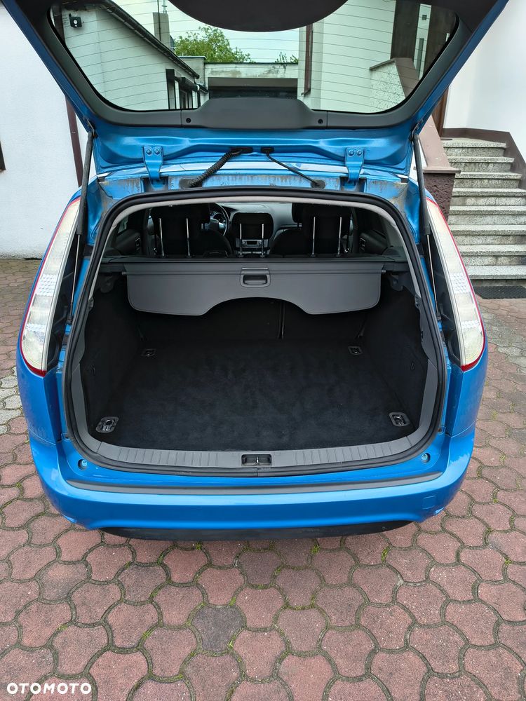 Ford Focus 1.8 FF Gold X - 14
