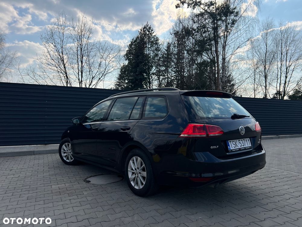 Volkswagen Golf VI 1.6 TDI BlueMot Trendline - 4