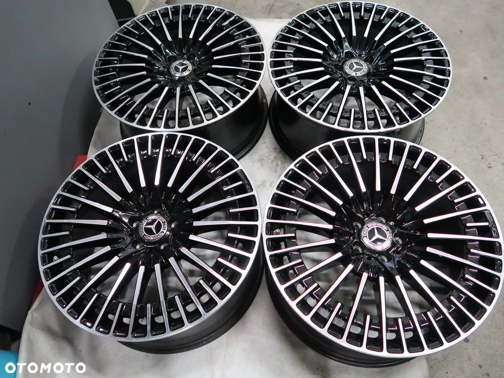 Felgi EQE AMG MERCEDES A2974011500 9,5X21ET41,5 - 14