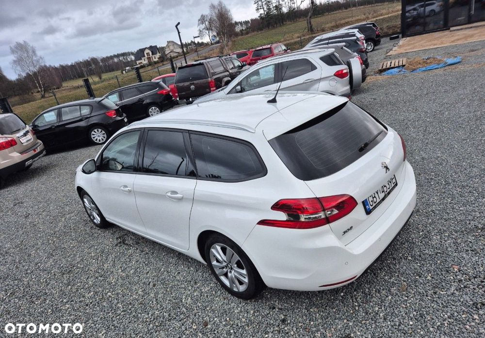 Peugeot 308 - 30