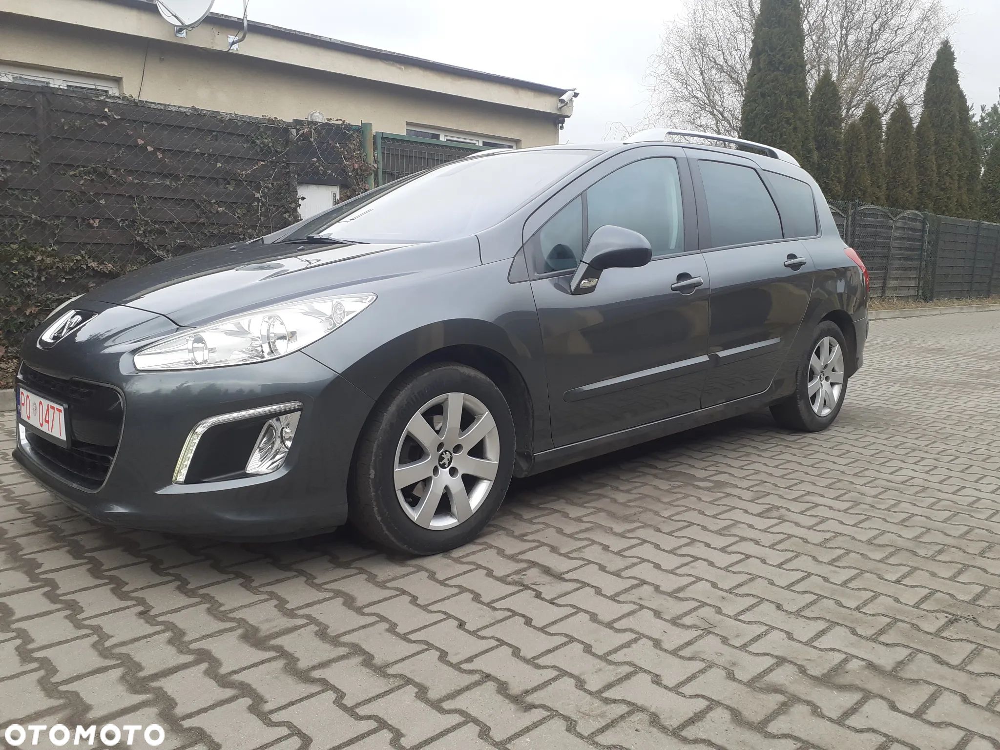 Peugeot 308 e-HDi FAP 110 Stop&Start Access - 1