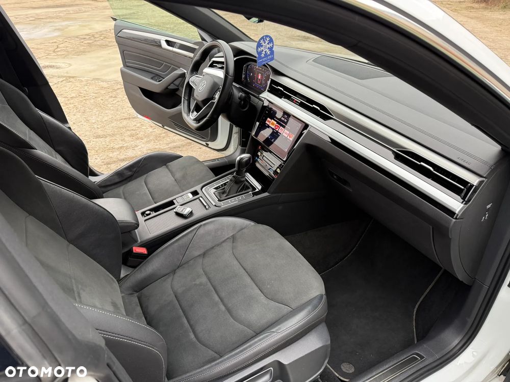 Volkswagen Arteon 2.0 TDI SCR DSG R-Line - 15