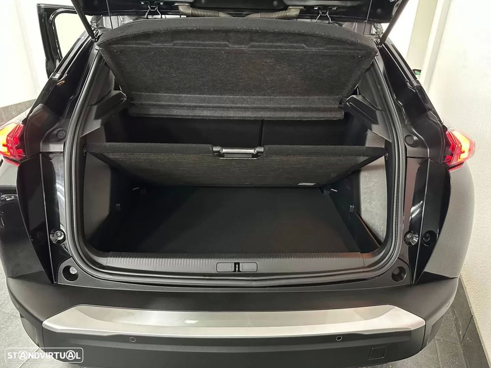Peugeot 2008 BlueHDi 100 Allure - 17