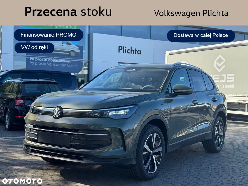 Volkswagen Tiguan - 1