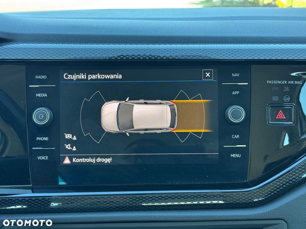 Volkswagen Polo 1.0 TSI Comfortline DSG - 32