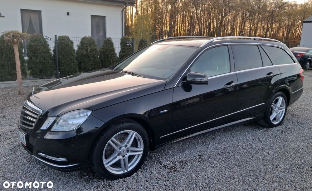 Mercedes-Benz Klasa E 350 CDI 4-Matic BlueEff Avantgarde - 31