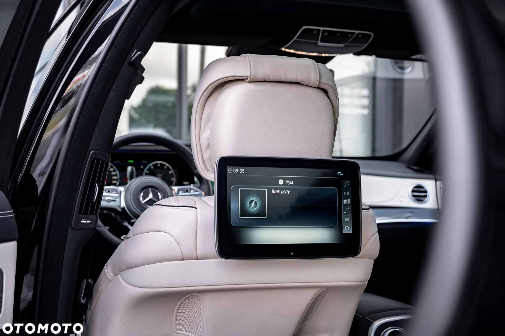 Mercedes-Benz Klasa S 450 4Matic L 9G-TRONIC - 29