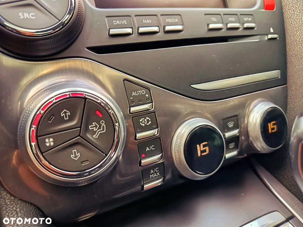 Citroën DS5 BlueHDi 180 Business - 21