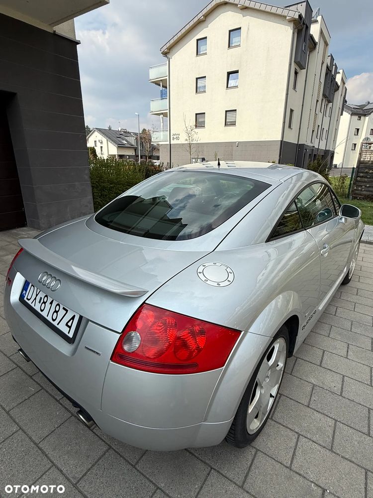 Audi TT Coupé 1.8 T quattro - 21