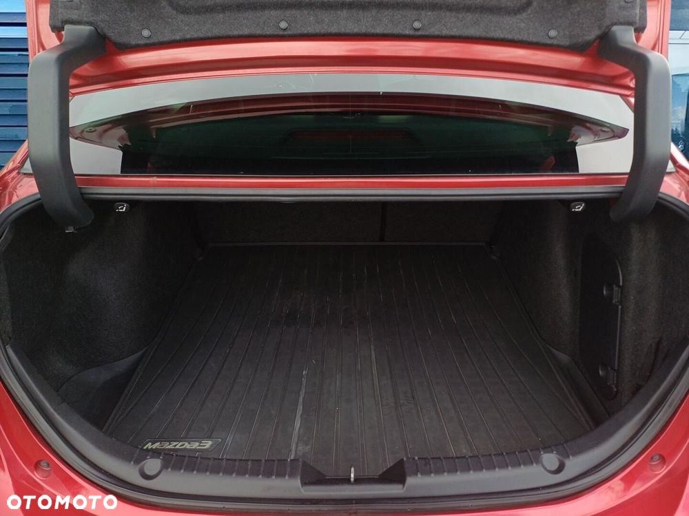 Mazda 3 2.0 Skyenergy EU6 - 11