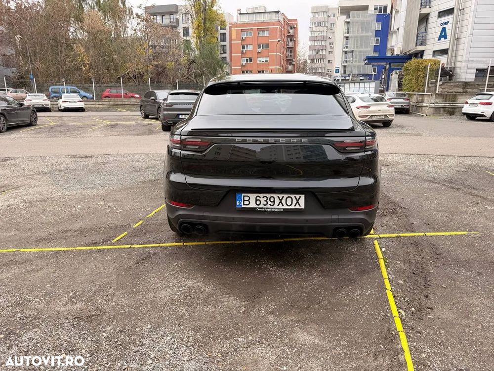 Porsche Cayenne - 10