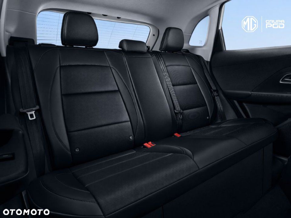 MG ZS Hybrid+ - 16