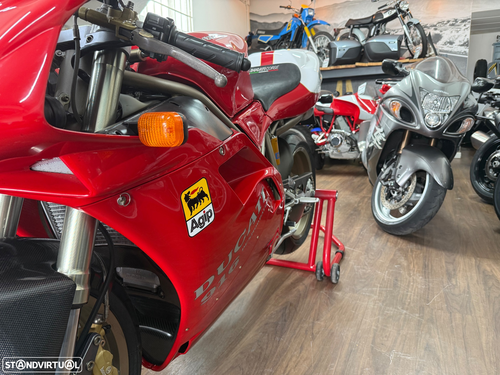 Ducati 916 - 16