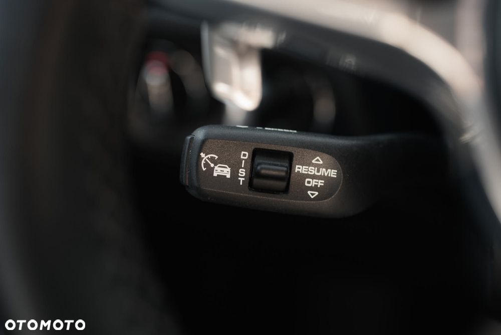 Porsche Macan Standard - 26