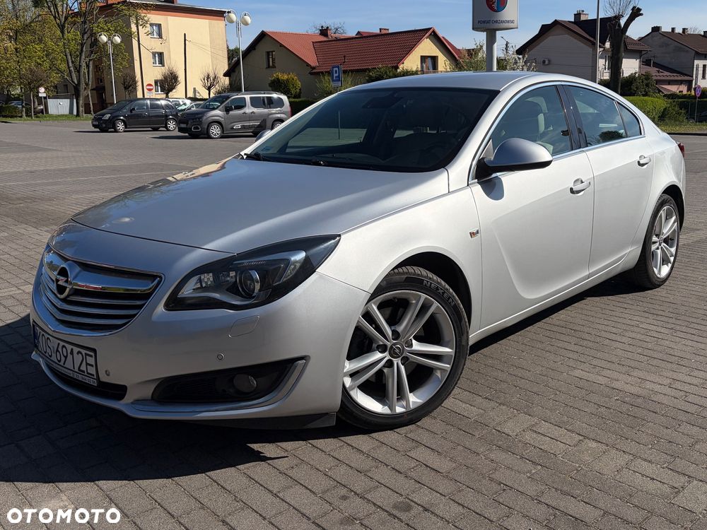 Opel Insignia 2.0 CDTI Cosmo - 1