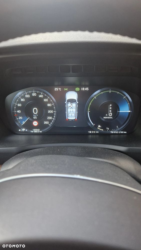 Volvo XC 90 T6 GPF AWD Momentum 7os - 15