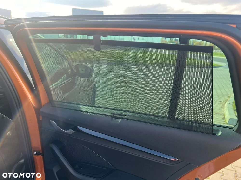 Skoda Octavia 2.0 TDI Sportline DSG - 25