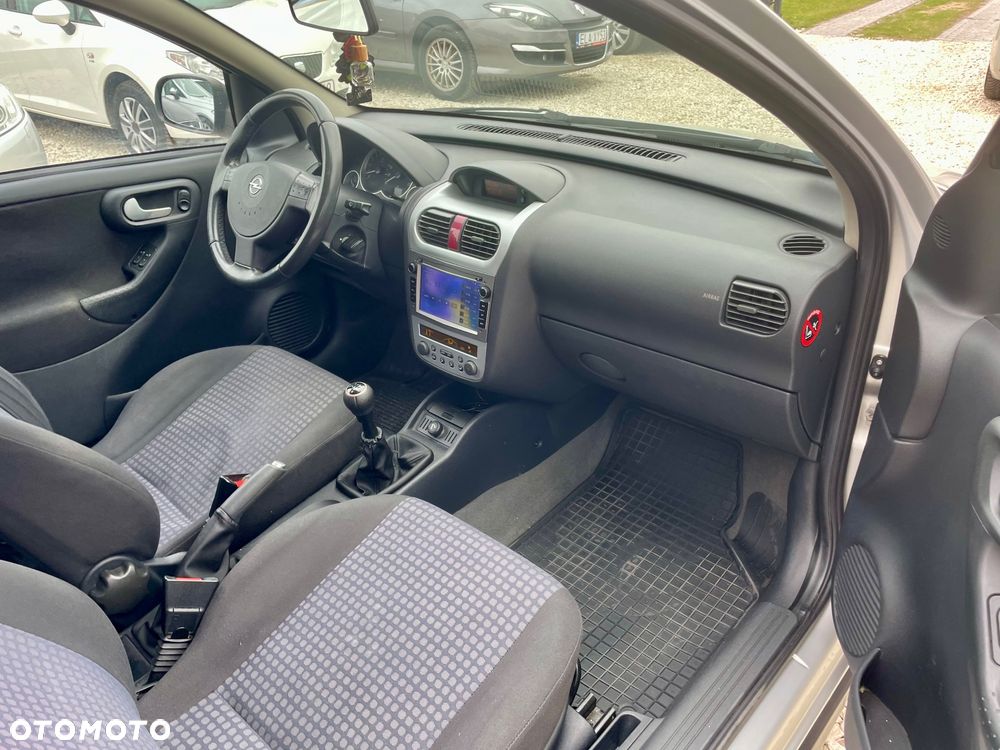 Opel Corsa - 31