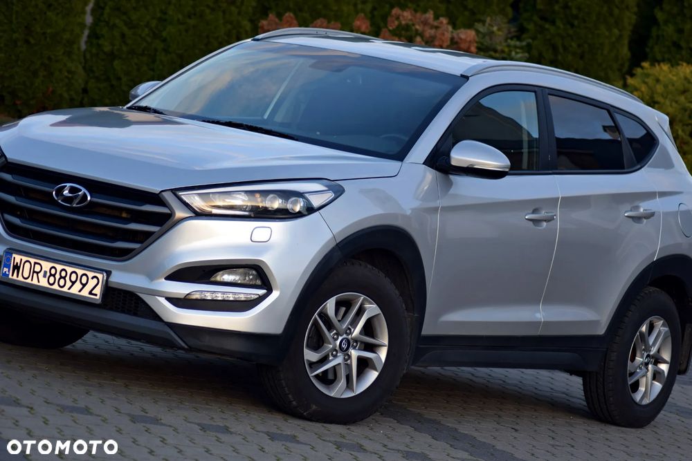 Hyundai Tucson 2.0 CRDi 4WD Automatik Style - 22