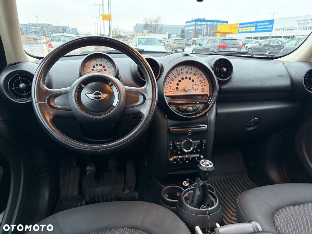 MINI Countryman - 16