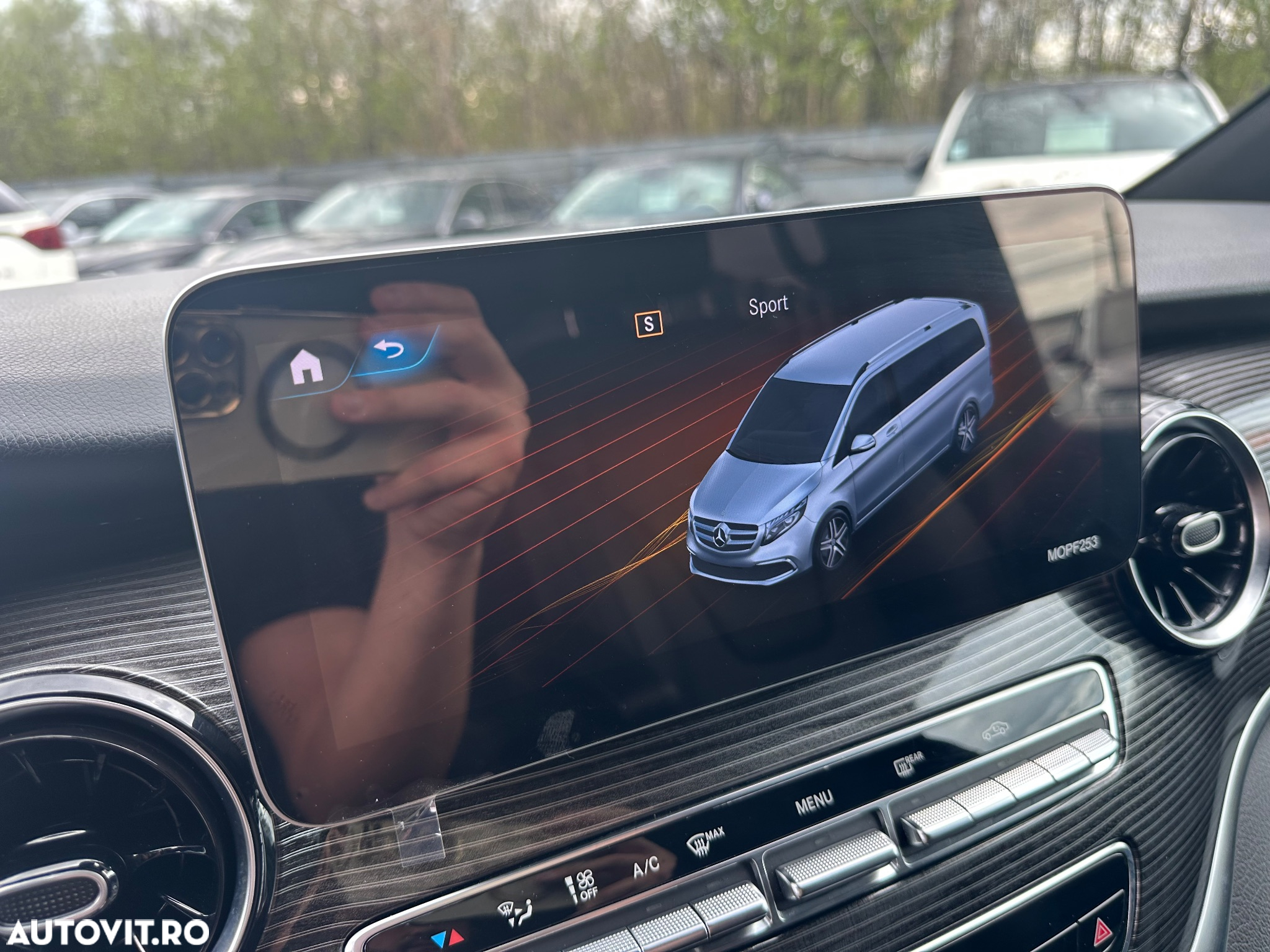 Mercedes-Benz V 300 d lang 9G-TRONIC Avantgarde - 22