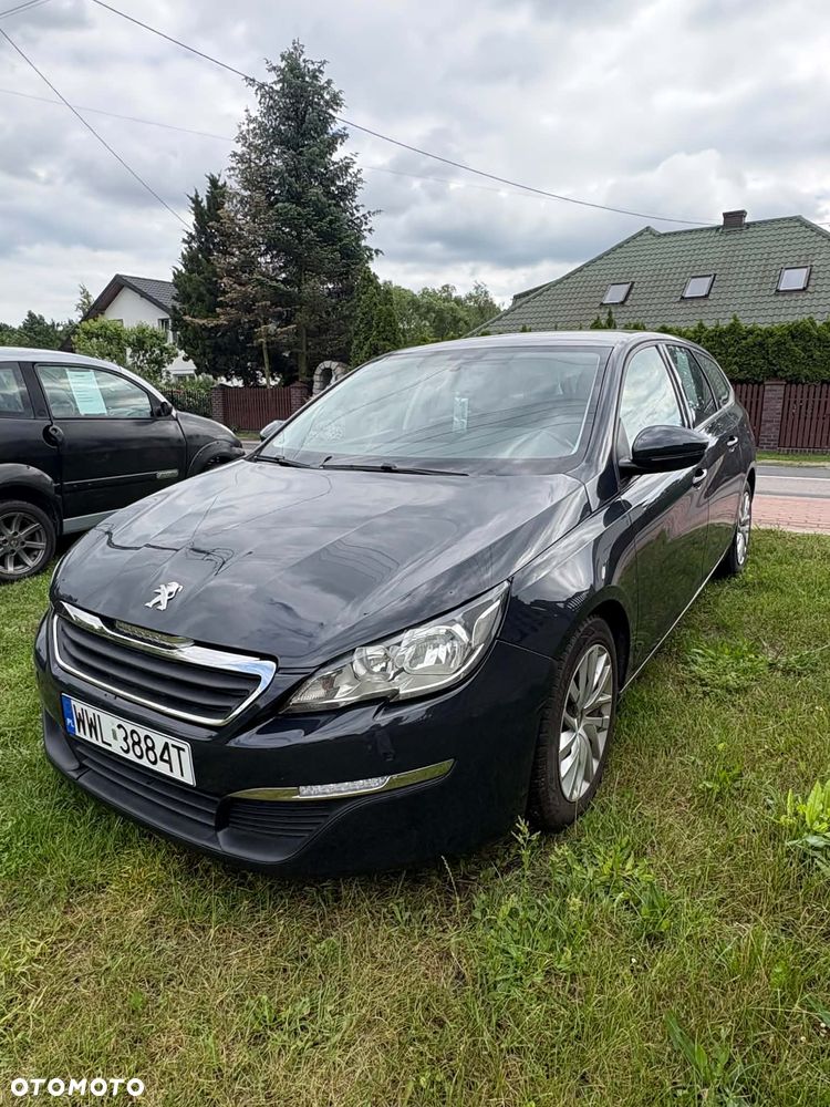 Peugeot 308 - 1