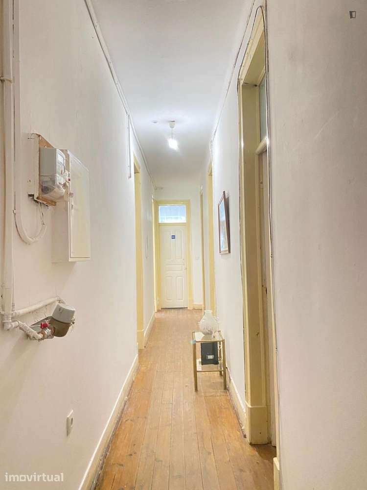 Quarto - localizado em Alameda Lisbon - Grande imagem: 4/11