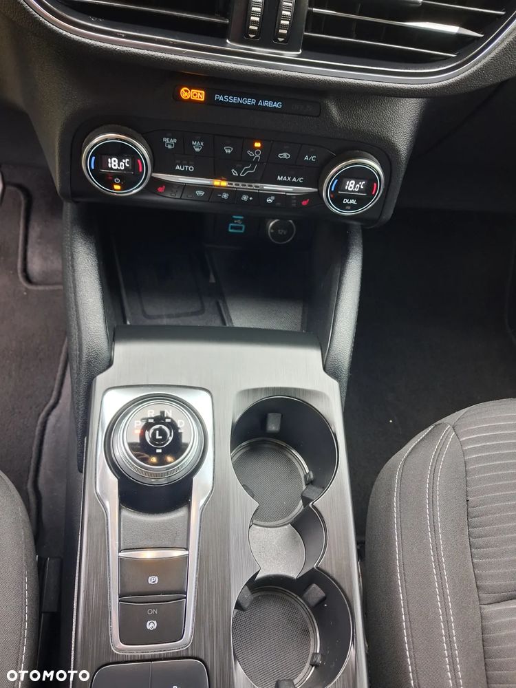 Ford Kuga 1.5 EcoBlue TITANIUM - 13