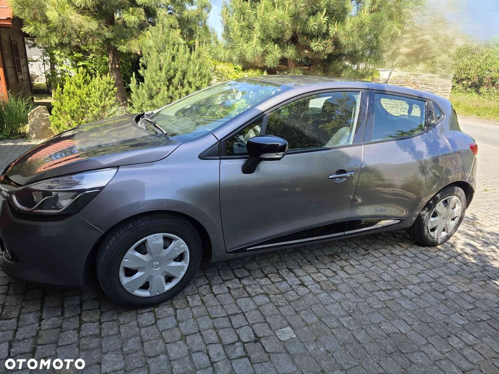 Renault Clio - 1