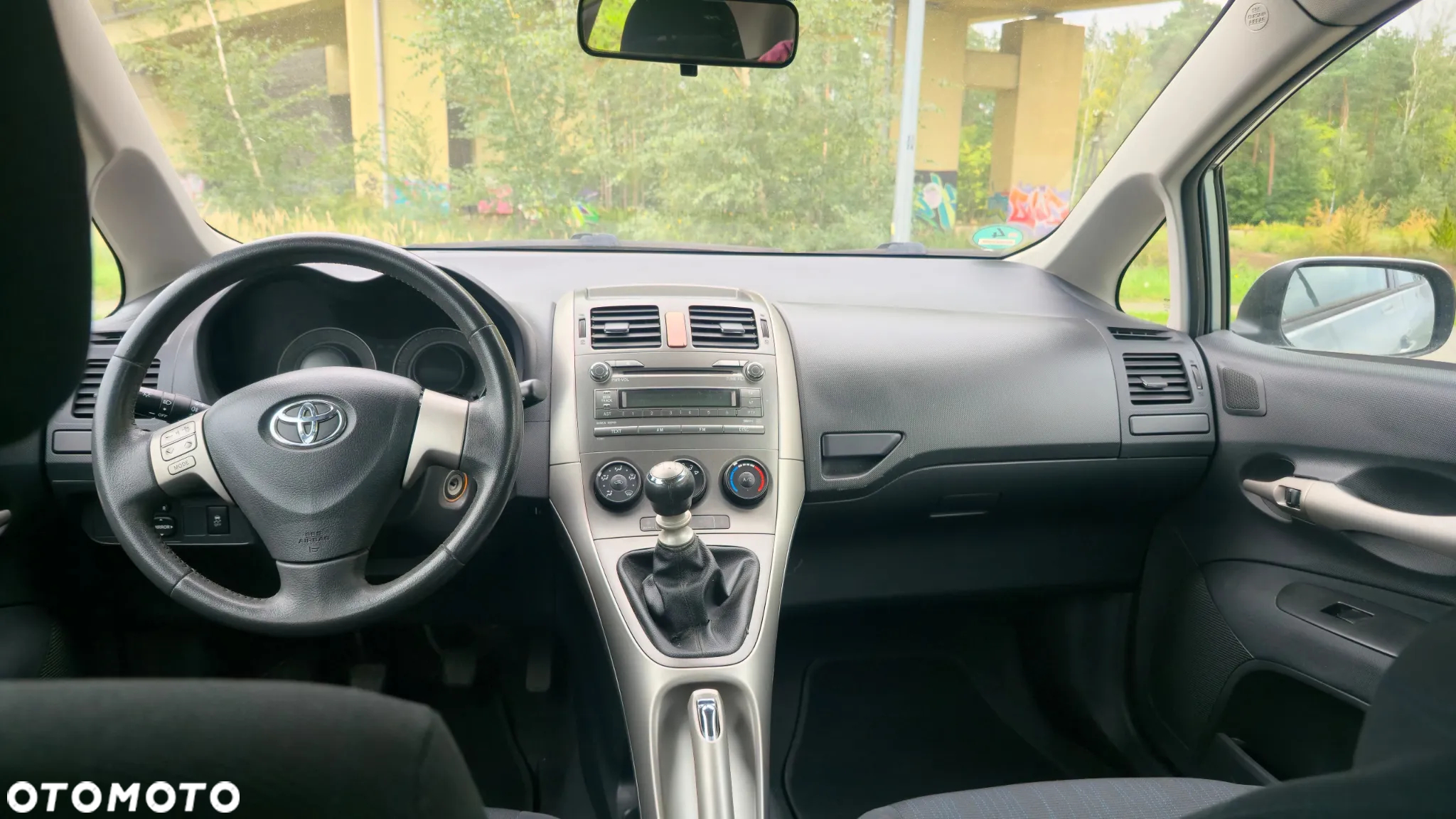 Toyota Auris 2.0 D-4D Team - 13