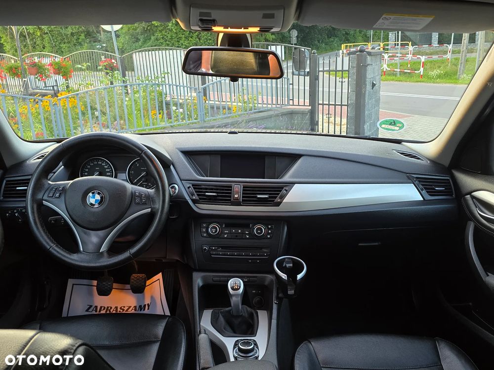 BMW X1 sDrive20d - 23