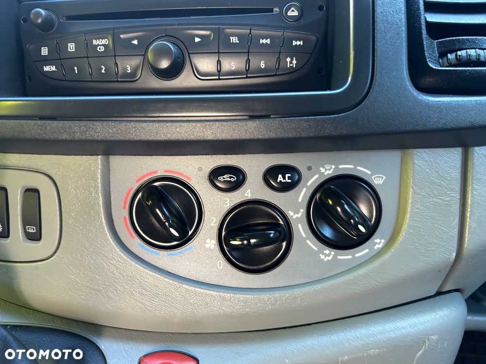 Renault Trafic - 7