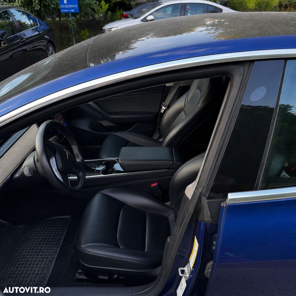 Tesla Model 3 Langstreckenbatterie Allradantrieb Dual Motor - 8