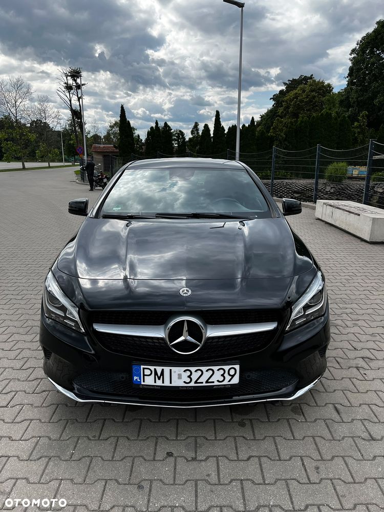Mercedes-Benz CLA 180 - 2