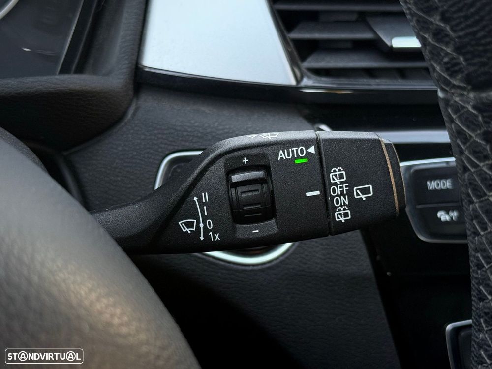 BMW X1 16 d sDrive Advantage - 12