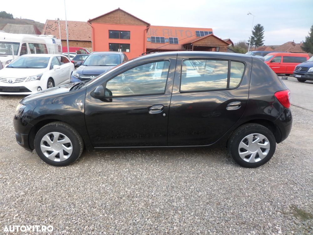 Dacia Sandero 1.2 16V 75 Laureate - 9