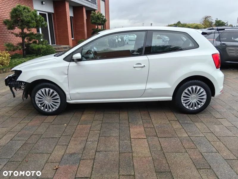 Volkswagen Polo 1.4 TDI (Blue Motion Technology) Comfortline - 4