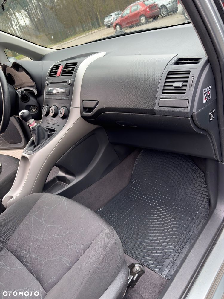 Toyota Auris 1.33 VVT-i Entry - 8