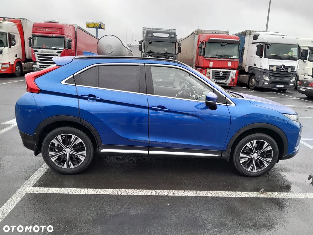 Mitsubishi Eclipse Cross 1.5 T Invite Plus CVT - 2