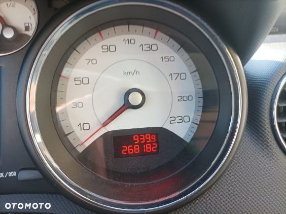 Peugeot 308 - 6