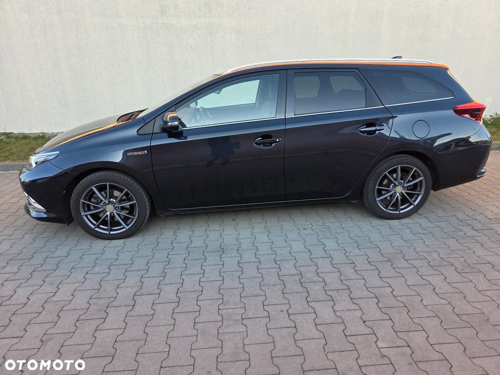 Toyota Auris - 2
