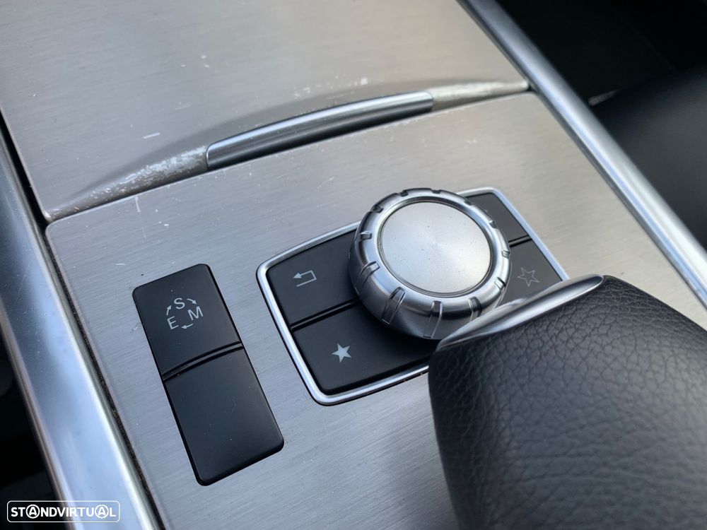 Mercedes-Benz E 220 BlueTEC Avantgarde Auto. - 28